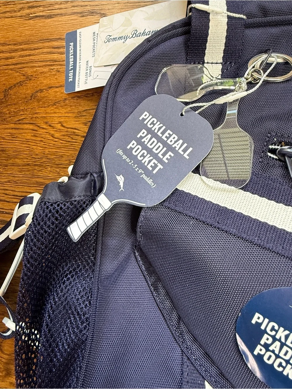 NWT Tommy Bahama Navy and White Pickleball Navy & White Duffel Tote Water Bottle